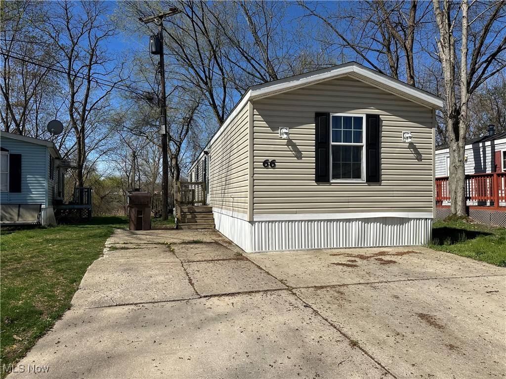 Kent, OH 44240,1915 St Rt 59 #66