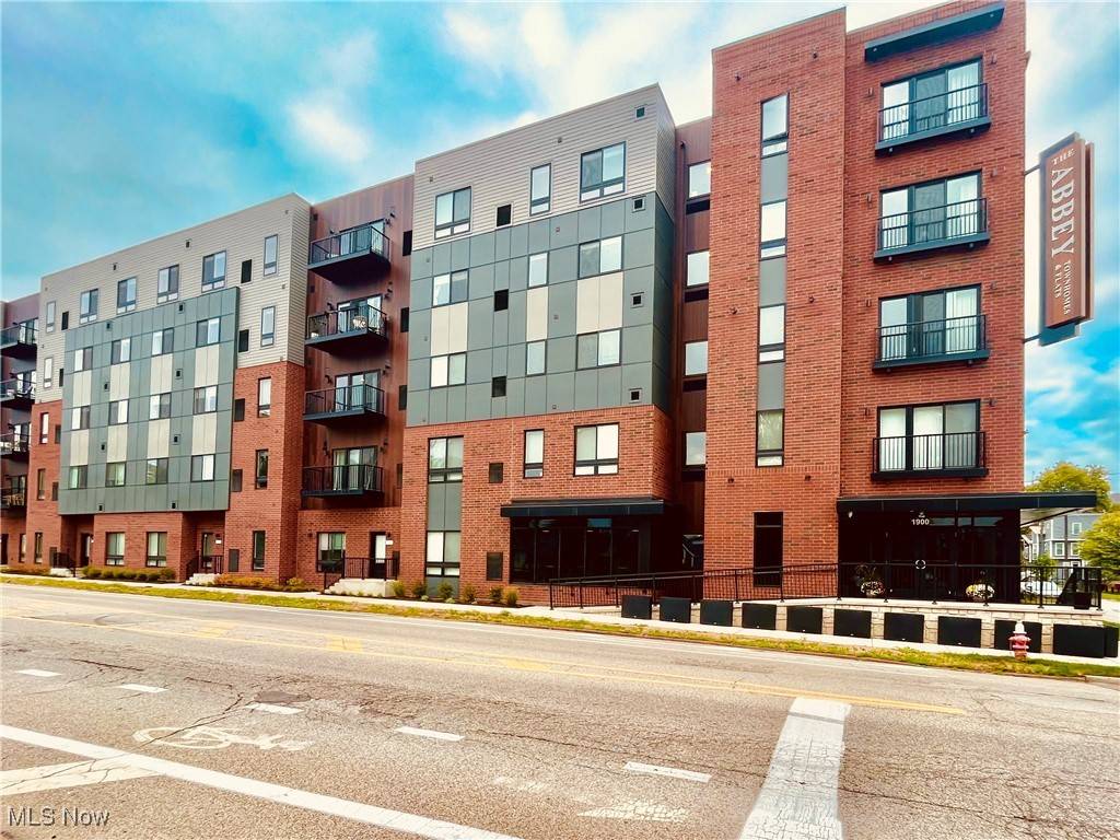 Cleveland, OH 44113,1900 Abbey AVE #2069