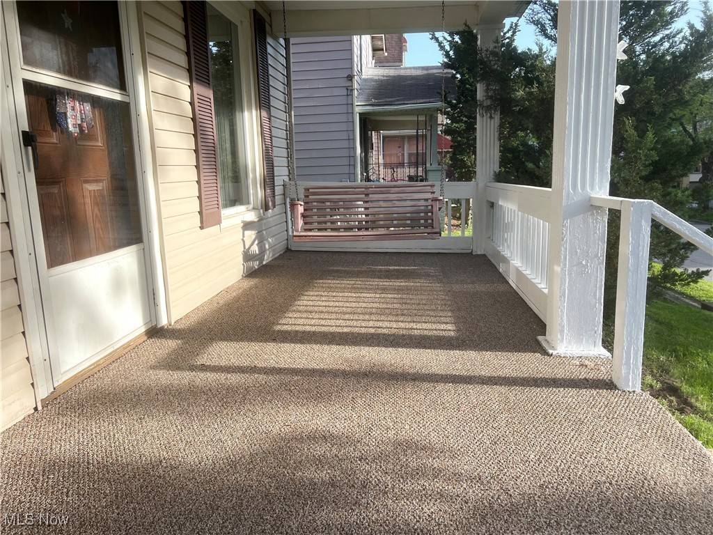Akron, OH 44301,1273 Girard ST
