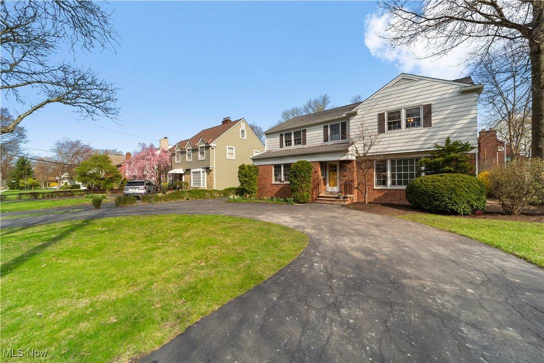 Shaker Heights, OH 44118,19191 Fairmount BLVD