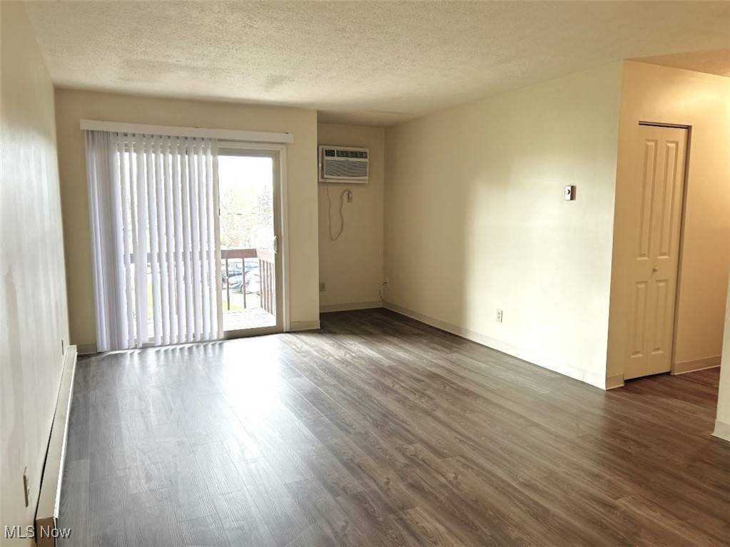 Wintersville, OH 43953,200 fernwood RD #36