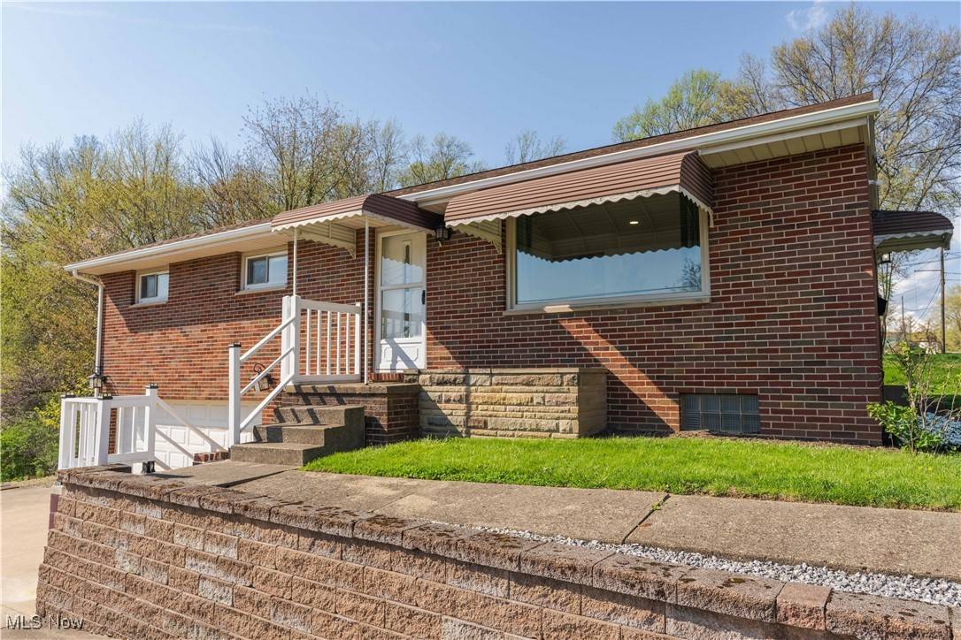 Canton, OH 44708,503 Manor AVE NW