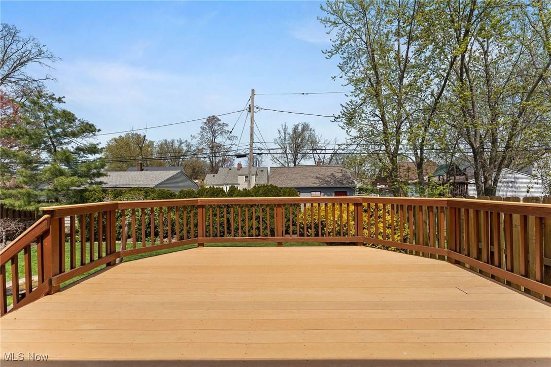 Wickliffe, OH 44092,537 Ezmor LN