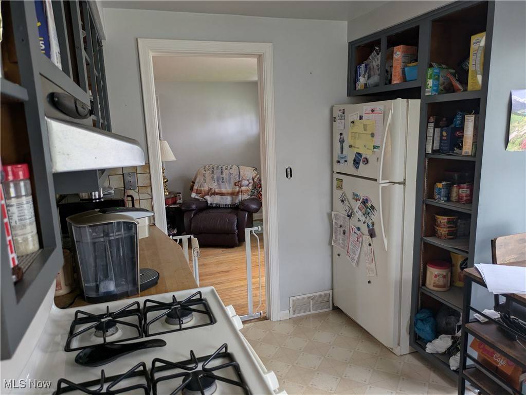 Warren, OH 44484,1312 Meadowbrook AVE SE
