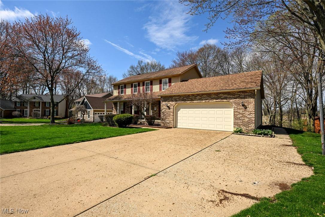 Uniontown, OH 44685,4060 Plum Wood WAY