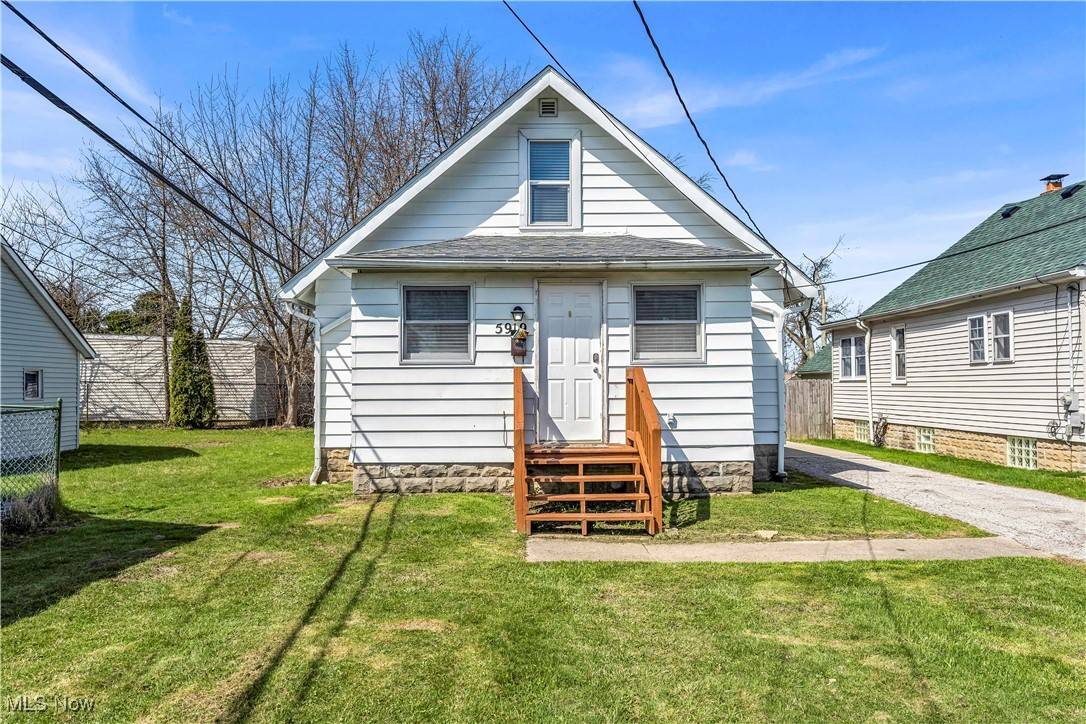 Mayfield Heights, OH 44124,5919 Maplewood RD