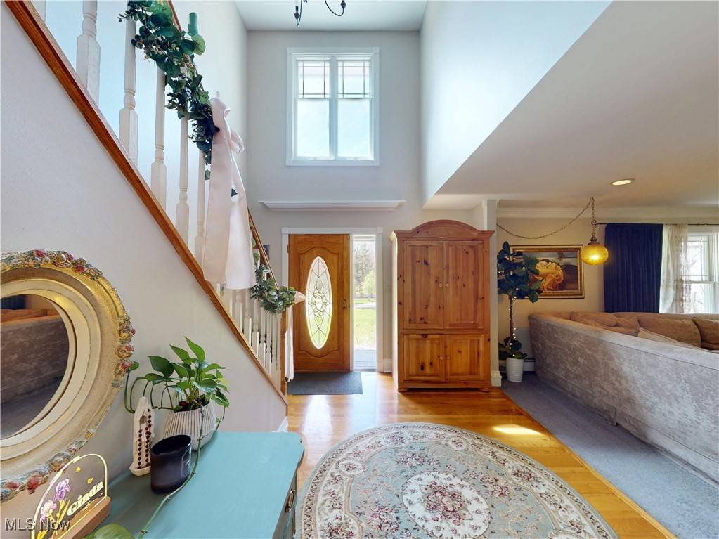 Chagrin Falls, OH 44022,15217 Fox RUN