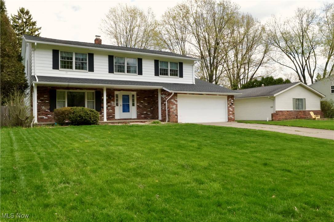 North Olmsted, OH 44070,4479 Azalea LN