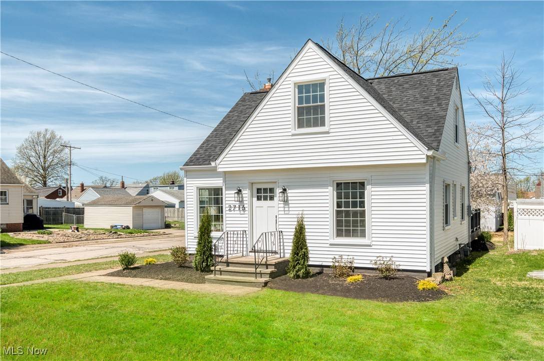 Parma, OH 44134,2716 Lincoln AVE