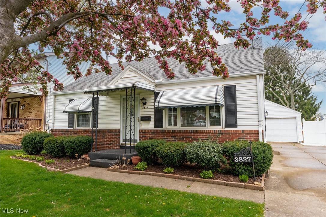 Canton, OH 44710,3827 Greenwood PL SW