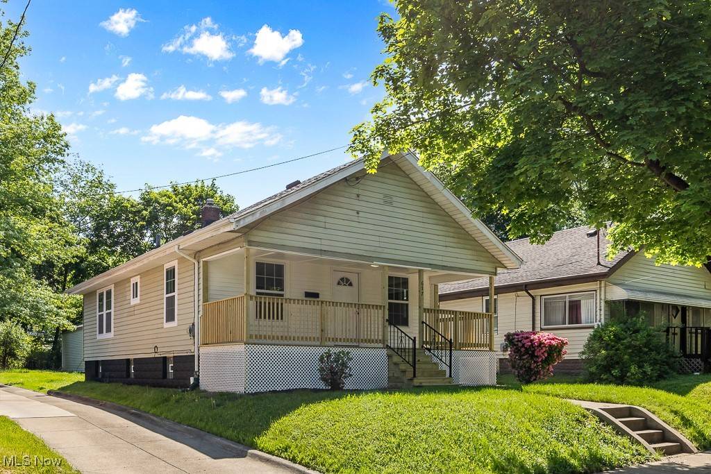 Akron, OH 44305,617 Sanford AVE