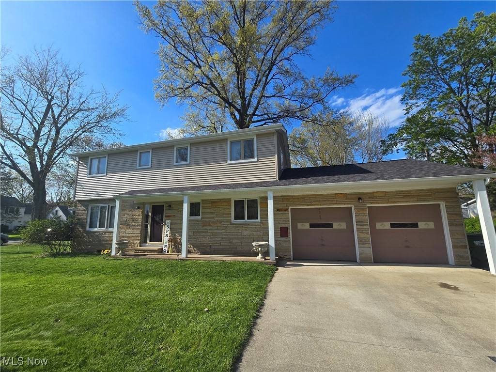 Avon Lake, OH 44012,32888 Electric BLVD