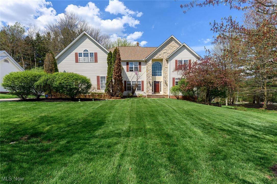 Solon, OH 44139,36300 Spicebush LN