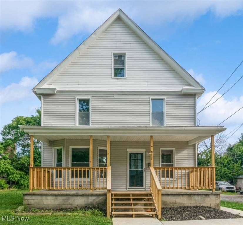 Lorain, OH 44052,911 7th CT