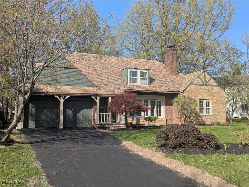 Cleveland Heights, OH 44118,1321 Forest Hills BLVD