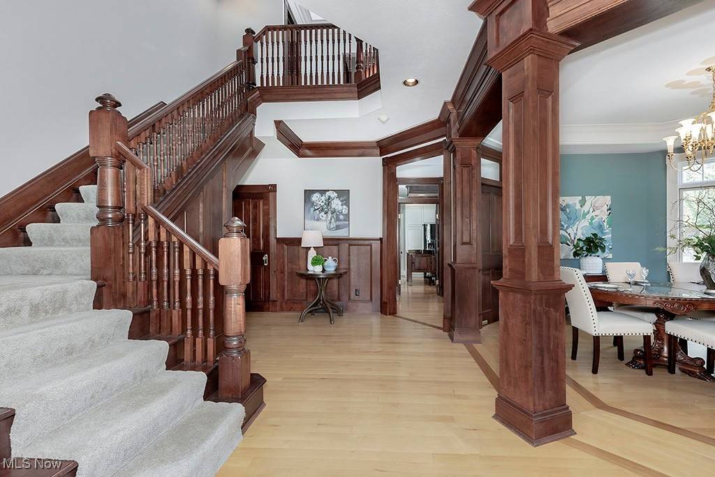 Chagrin Falls, OH 44022,85 Edgewood CT