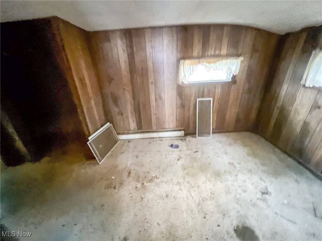 Philo, OH 43771,7370 Old River Rd