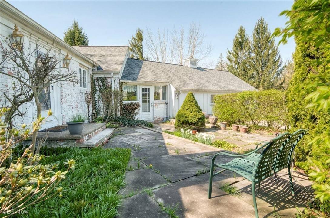 Chagrin Falls, OH 44022,578 North ST