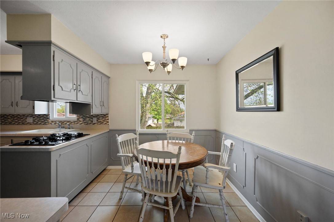 Brunswick, OH 44212,237 Judita DR