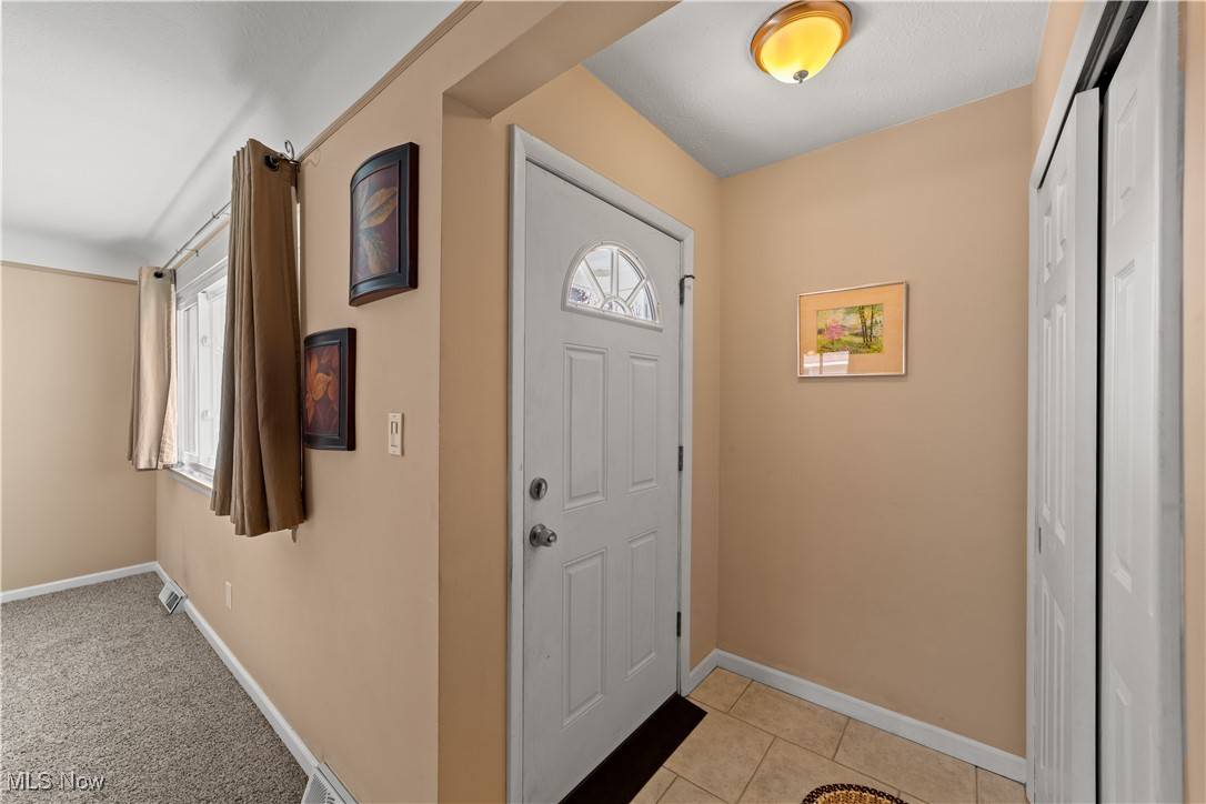 Richmond Heights, OH 44143,524 Jeannette DR