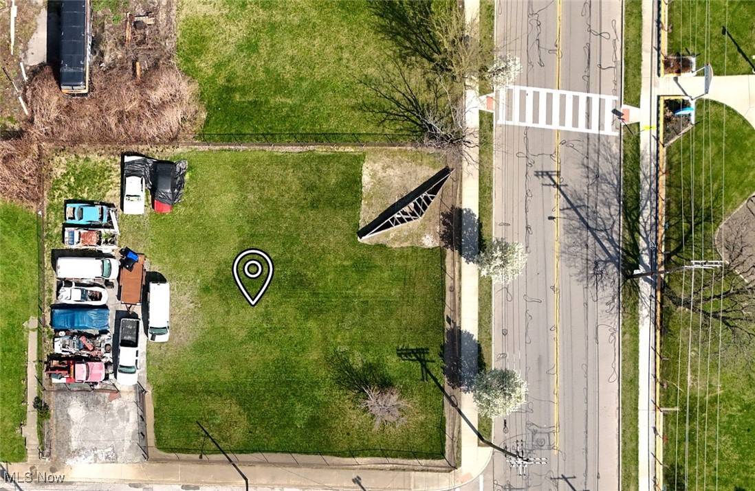Cleveland, OH 44102,7414 & 7418 Madison AVE