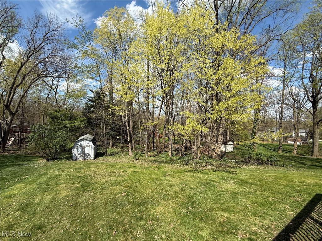 Twinsburg, OH 44087,1723 Laurel DR