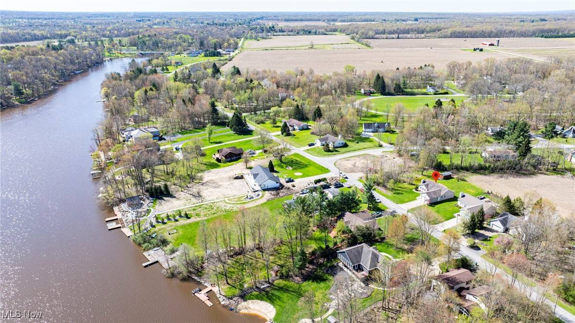 Roaming Shores, OH 44085,997 Evening Star DR
