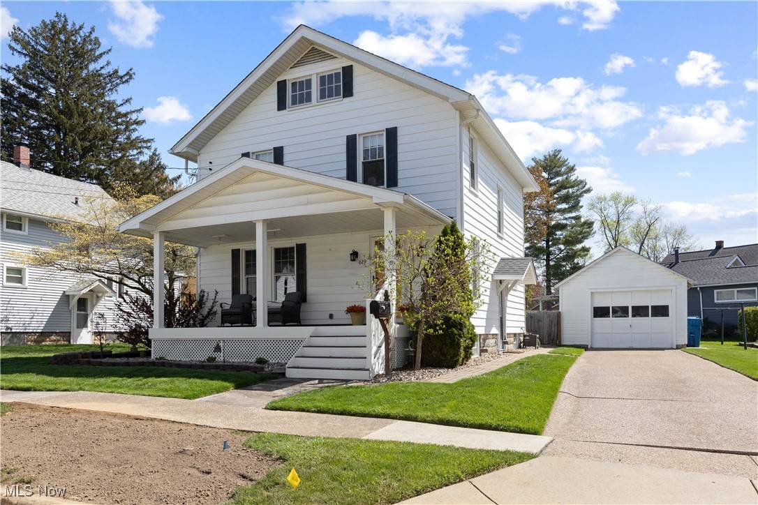 Amherst, OH 44001,619 West ST