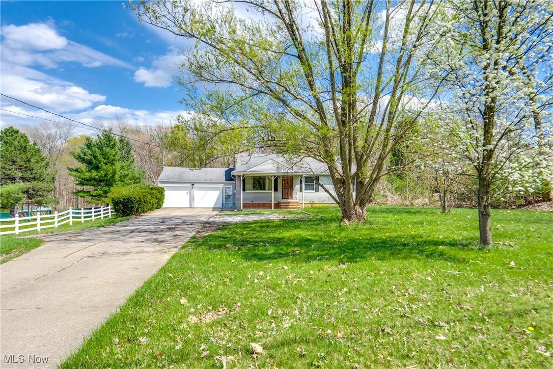 Hinckley, OH 44233,1893 Ridge RD