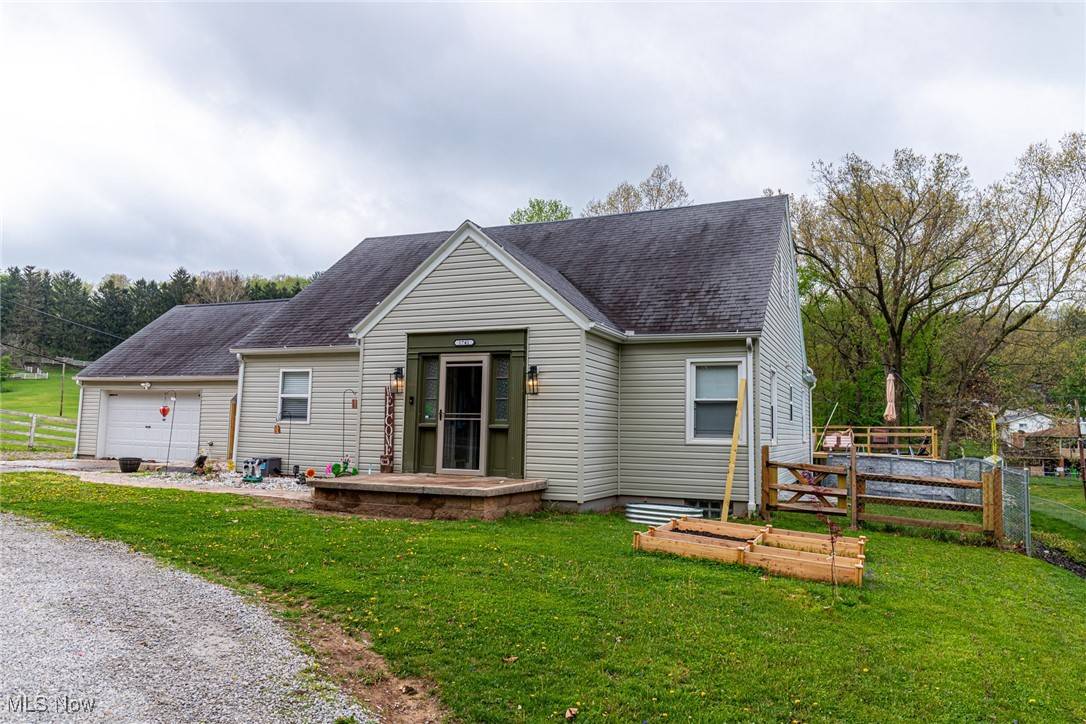 Coshocton, OH 43812,1741 Cambridge RD