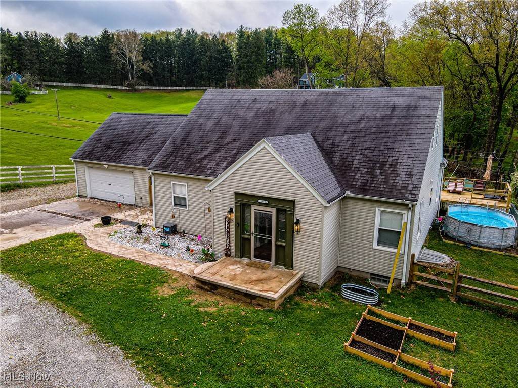 Coshocton, OH 43812,1741 Cambridge RD