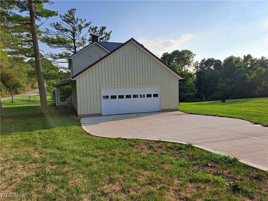 Cumberland, OH 43732,49197 John Tomcho RD