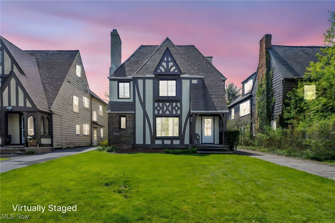 Shaker Heights, OH 44122,18412 Winslow RD