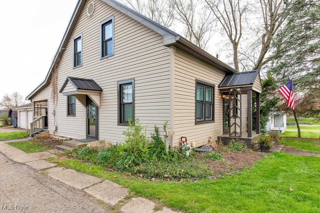 Sugarcreek, OH 44681,221 5th ST SW