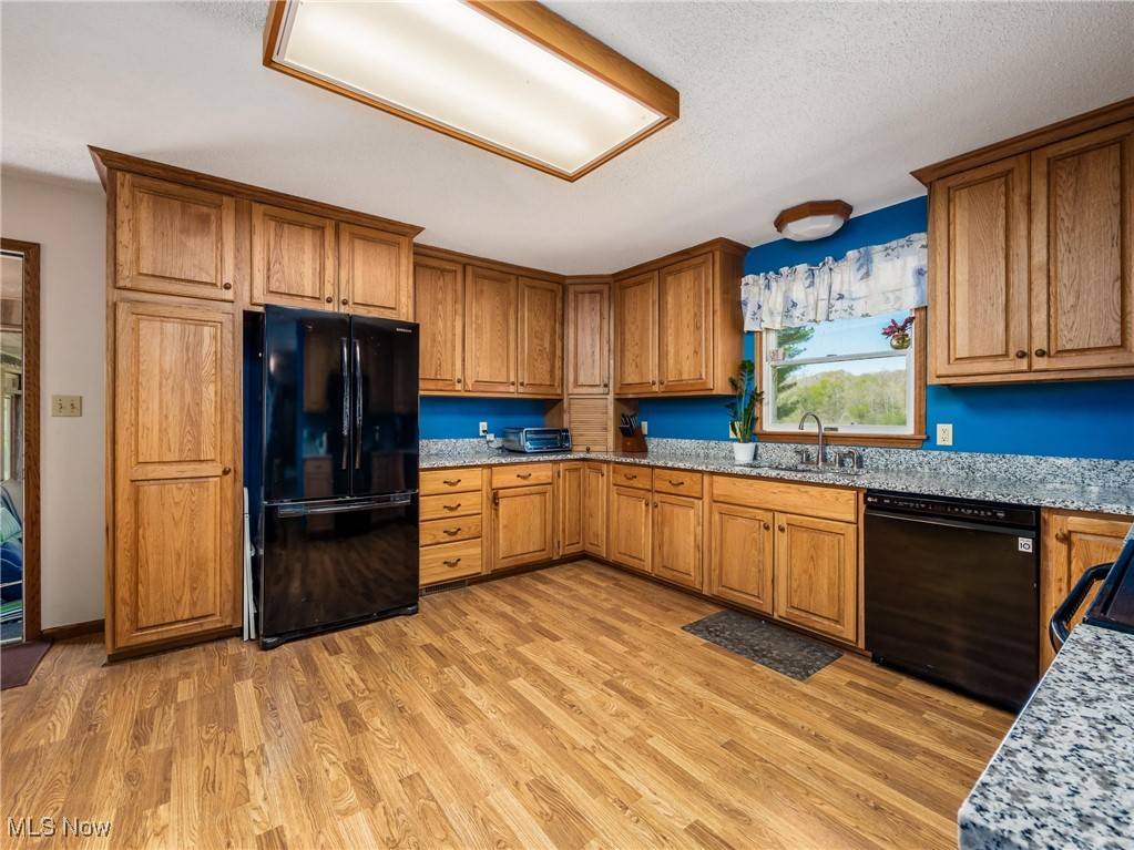 Somerset, OH 43783,1305 Cooperriders RD NW