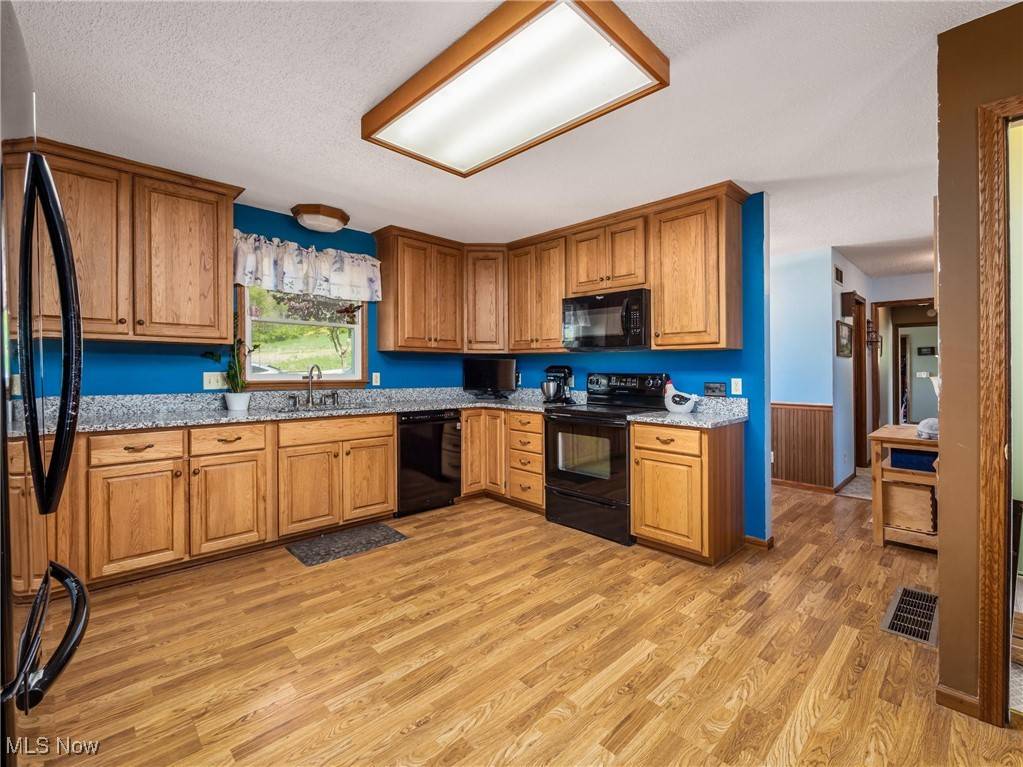 Somerset, OH 43783,1305 Cooperriders RD NW