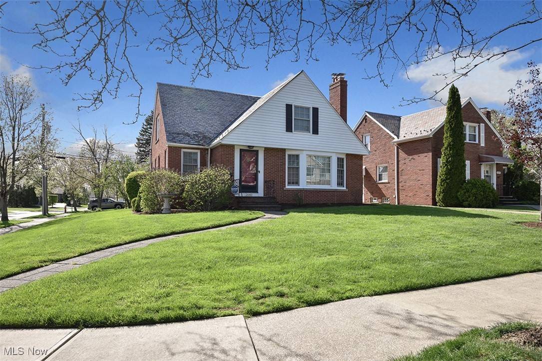 Beachwood, OH 44122,2640 Brentwood RD