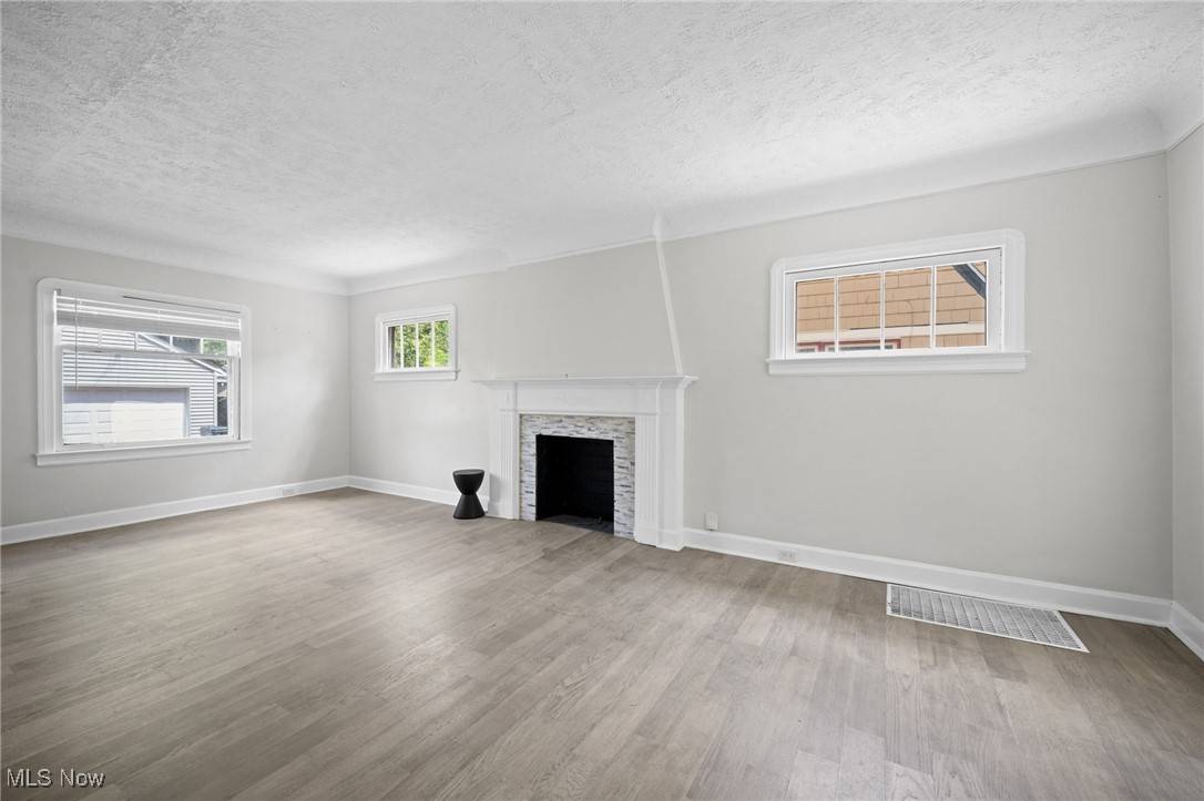 Cleveland Heights, OH 44121,1047 Hillstone RD