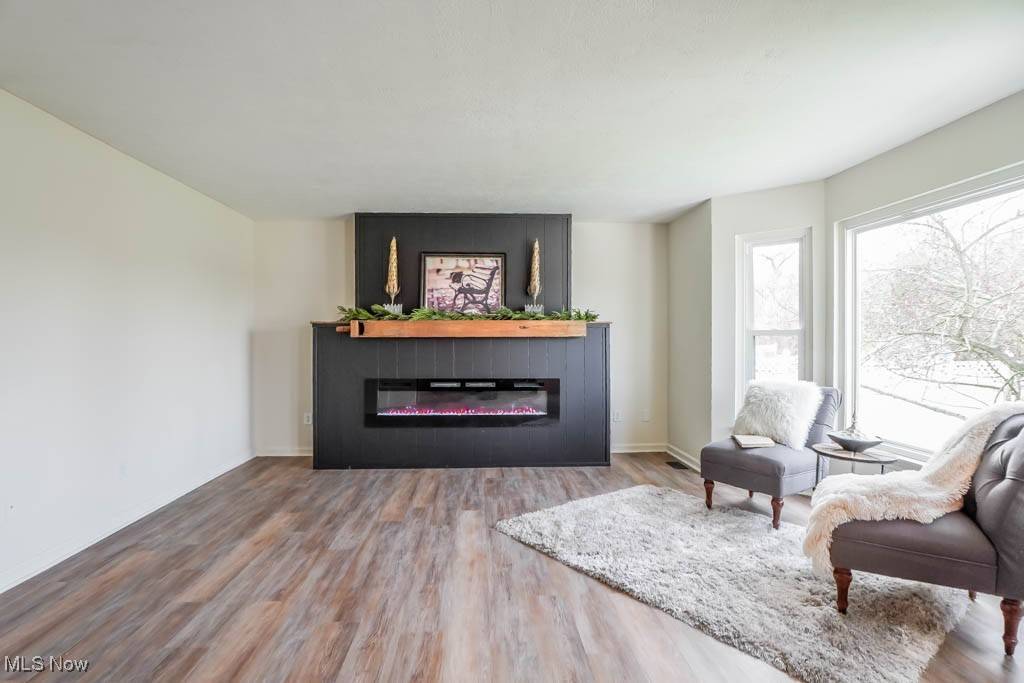 Medina, OH 44256,885 Norwegian Wood DR