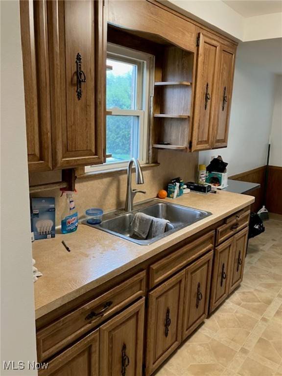 Garfield Heights, OH 44125,9320 David RD