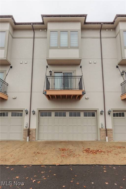 Westlake, OH 44145,29 Ashbourne DR