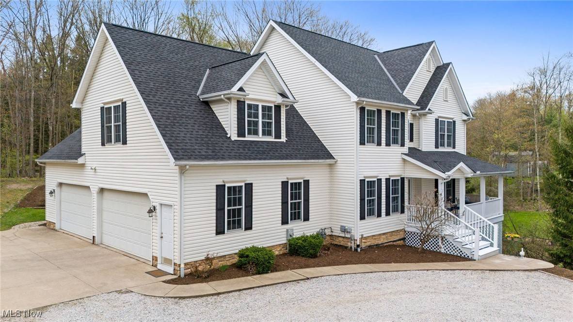 Chardon, OH 44024,12175 S Wintergreen DR