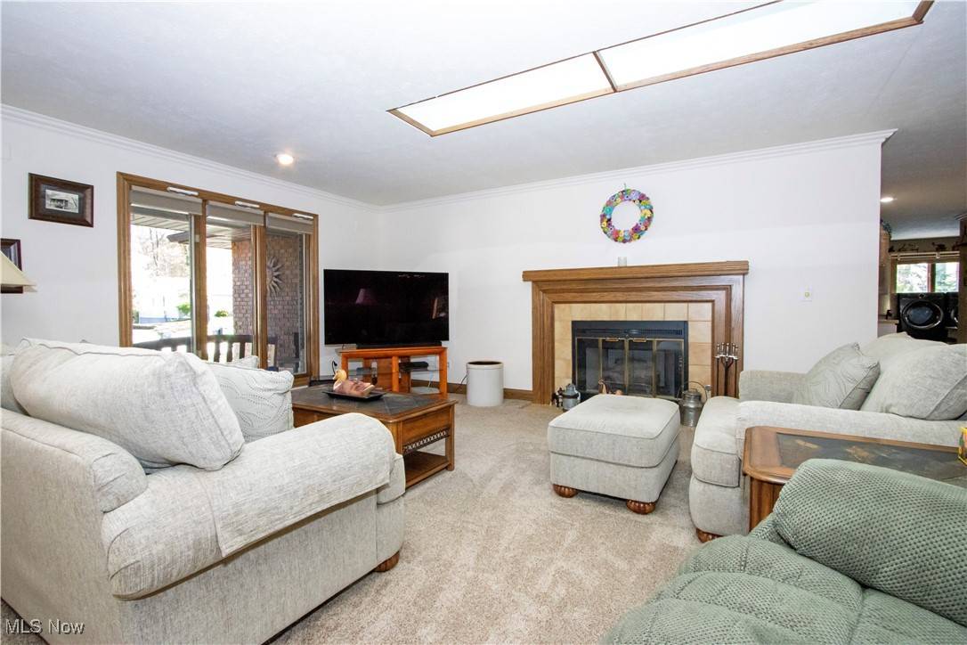 Wooster, OH 44691,1563 Rosewood DR