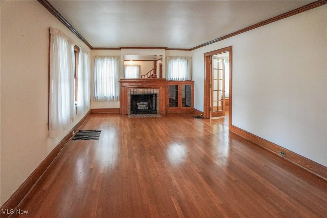 Massillon, OH 44646,615 Cherry RD NE