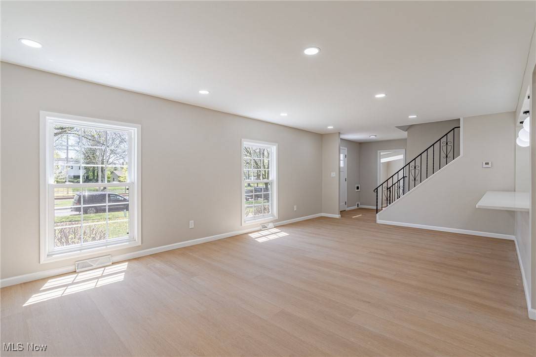 Shaker Heights, OH 44122,17703 Van Aken BLVD