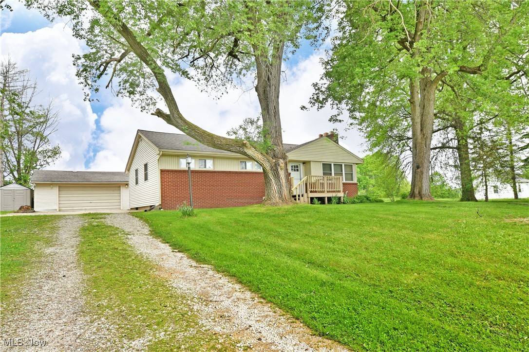 Cortland, OH 44410,2997 Youngstown Kingsville RD