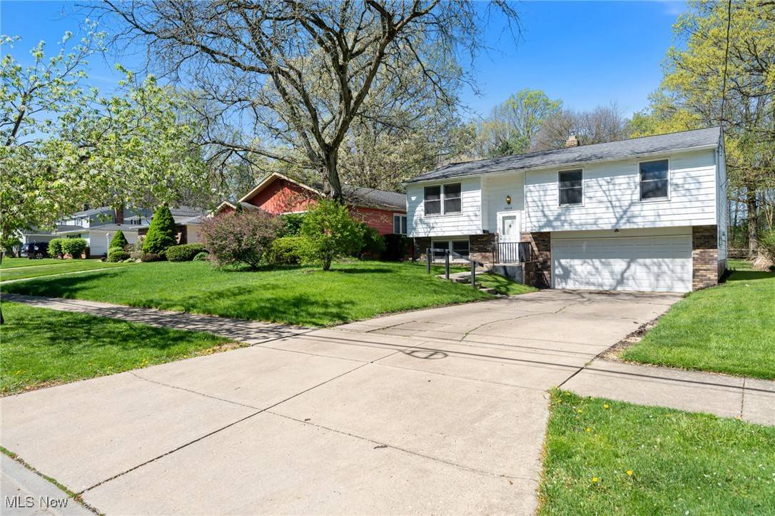 Solon, OH 44139,6414 Glenallen AVE