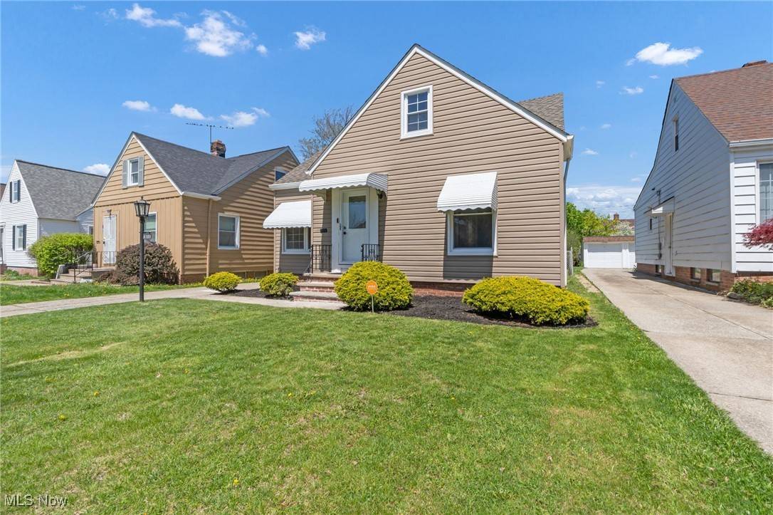 South Euclid, OH 44121,4109 Verona RD