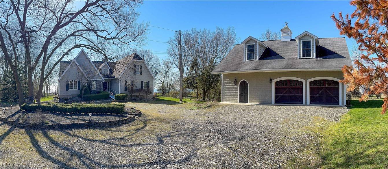 Kelleys Island, OH 43438,135 Morning Glory LN