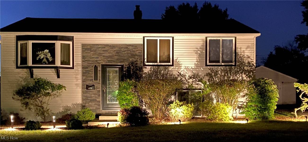 Bedford Heights, OH 44146,6717 Tupelo DR